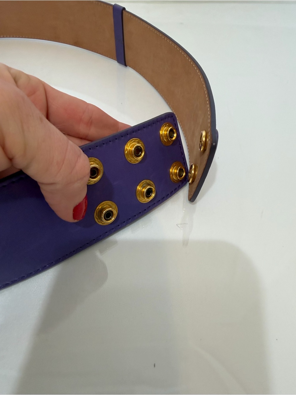 Escada Vintage Purple Leather Wide Belt Gold Hardware Made in Italy Size Large - Picture 7 of 12